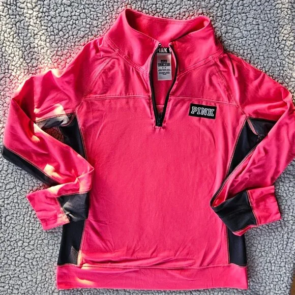 Pink Victoria Secrets - Picture 1 of 4